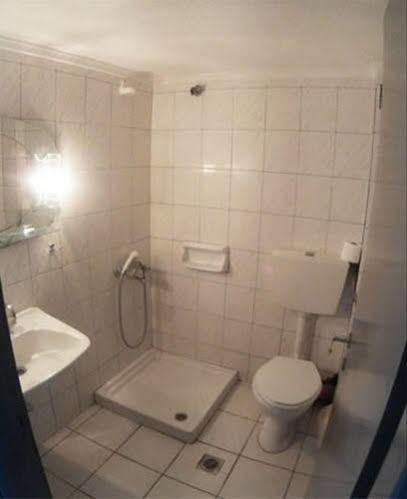 Coralli Holidays Loutra  Екстериор снимка